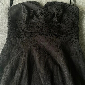 White House Black Market Strapless LBD Cocktail Dress Jacquard Black Size 2